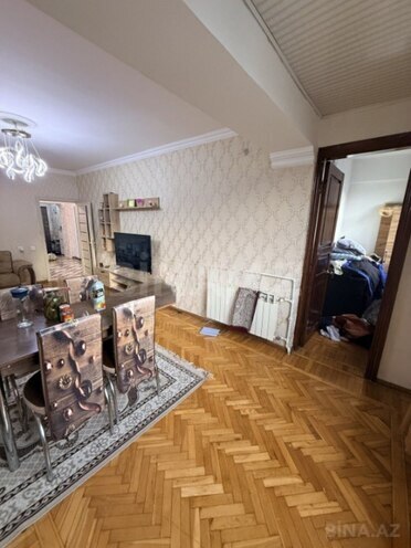 Продаётся 3-комн. вторичка 70 м², м. Гянджлик, photo 1 from 11