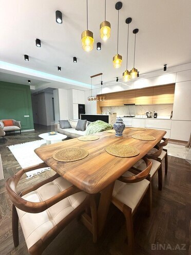 Продаётся 3-комн. новостройка 120 м², Наримановский  р., photo 1 from 19