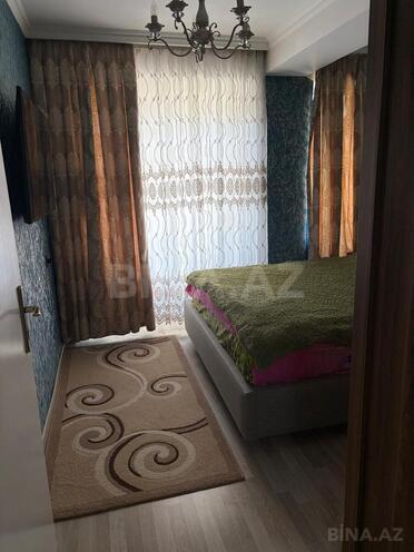 Satılır 3 otaqlı köhnə tikili 68 m², Bakıxanov q., photo 1 from 9