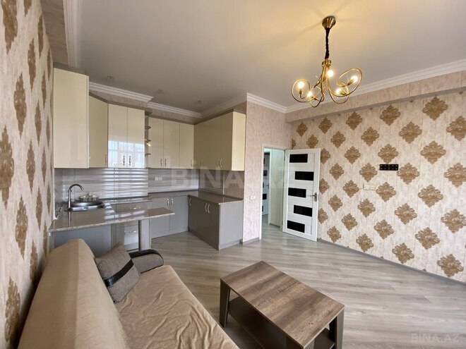 Продаётся 2-комн. новостройка 70 м², м. Кара Караев, photo 6 from 13