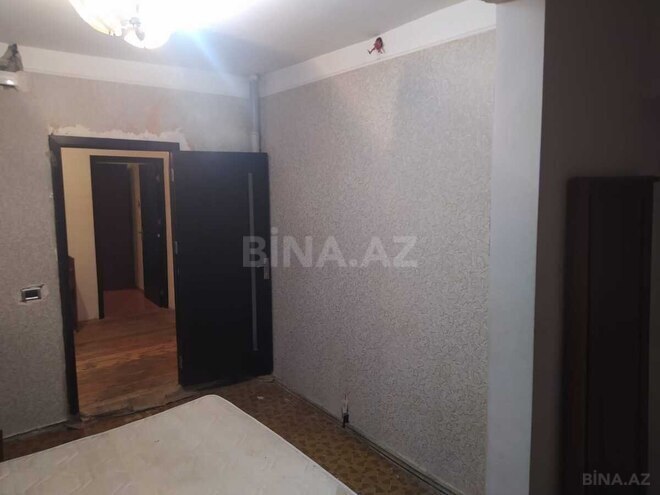 Satılır 3 otaqlı köhnə tikili 90 m², Xalqlar Dostluğu m., photo 17 from 19