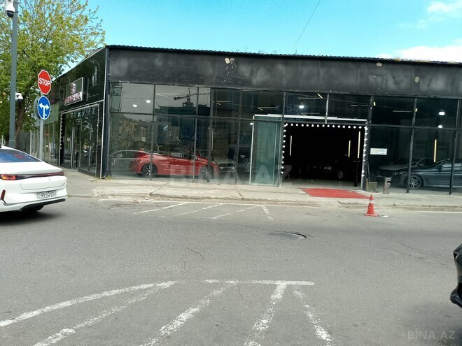 İcarəyə verilir  obyekt 400 m², 28 May m., photo 1 from 7