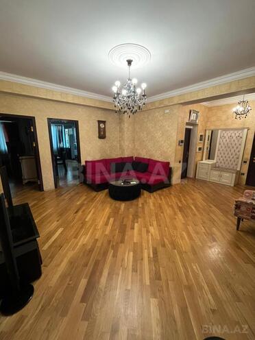 Продаётся 3-комн. новостройка 135 м², м. Кара Караев, photo 5 from 16