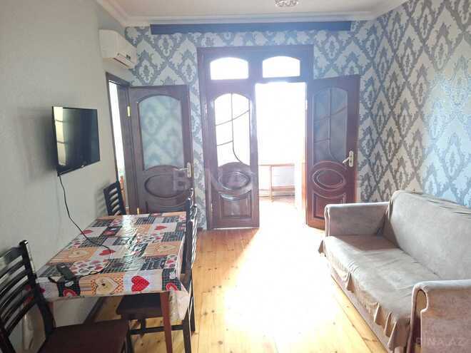 Продаётся 3-комн. вторичка 50 м², м. Гянджлик, photo 3 from 20