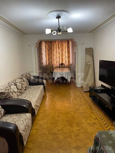 İcarəyə verilir 3 otaqlı köhnə tikili 75 m², Elmlər Akademiyası m., photo 1 from 10