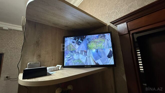 Satılır 3 otaqlı köhnə tikili 90 m², İnşaatçılar m., photo 13 from 17
