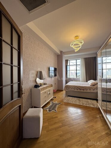 Продаётся 3-комн. новостройка 106 м², м. Элмляр Академиясы, photo 17 from 25
