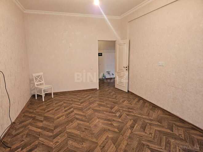 Продаётся 3-комн. новостройка 95 м², м. Кара Караев, photo 3 from 11