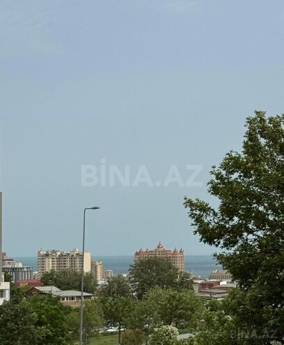 Продаётся 2-комн. вторичка 45 м², м. Низами, photo 7 from 8