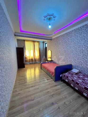 Сдаётся 3-комн. вторичка 140 м², м. Ази Асланов, photo 8 from 19