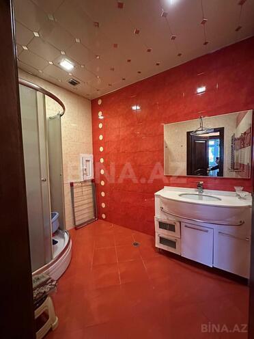 Сдаётся 3-комн. новостройка 126 м², м. Низами, photo 11 from 13