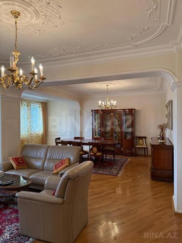 Satılır 4 otaqlı yeni tikili 160 m², Gənclik m., photo 1 from 18