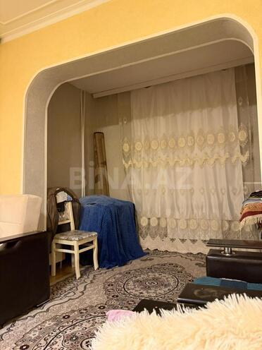 Satılır 2 otaqlı köhnə tikili 70 m², İnşaatçılar m., photo 4 from 16