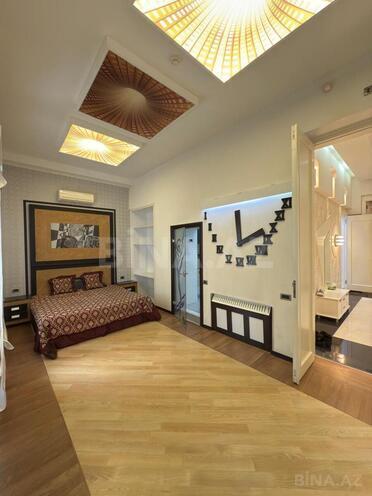 Satılır 3 otaqlı köhnə tikili 180 m², Sahil m., photo 8 from 23