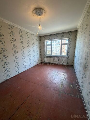 Satılır 2 otaqlı köhnə tikili 60 m², Qaraçuxur q., photo 1 from 8