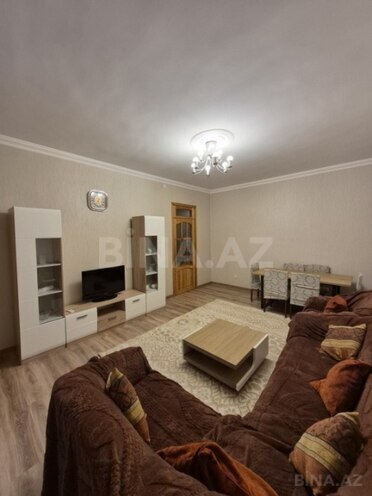 İcarəyə verilir 3 otaqlı köhnə tikili 110 m², 28 May m., photo 1 from 21