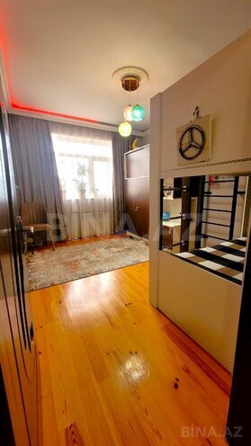 Продаётся 3-комн. вторичка 85 м², м. Ази Асланов, photo 3 from 15