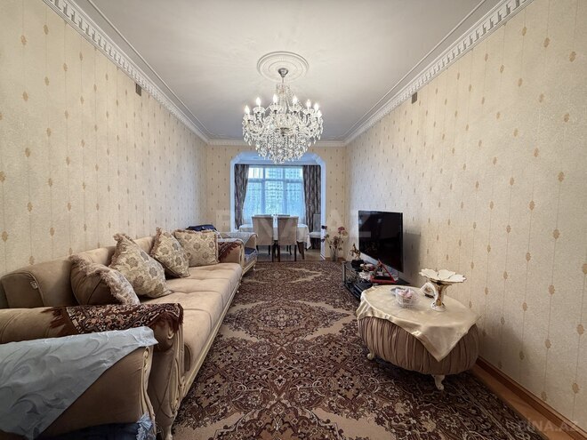 Satılır 3 otaqlı köhnə tikili 85 m², Bakıxanov q., photo 1 from 20