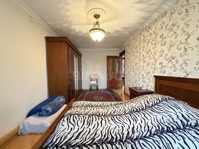 Satılır 3 otaqlı köhnə tikili 85 m², Bakıxanov q., photo 9 from 20