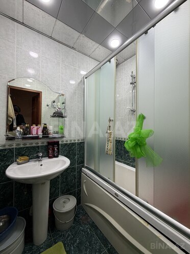 Satılır 3 otaqlı köhnə tikili 85 m², Bakıxanov q., photo 18 from 20
