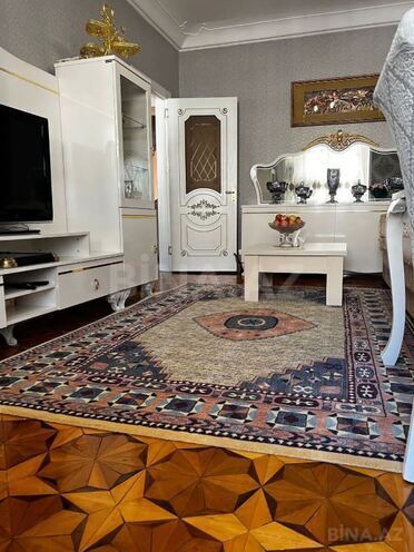 Satılır 3 otaqlı köhnə tikili 70 m², Nizami m., photo 4 from 22