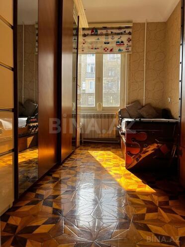 Satılır 3 otaqlı köhnə tikili 70 m², Nizami m., photo 11 from 22