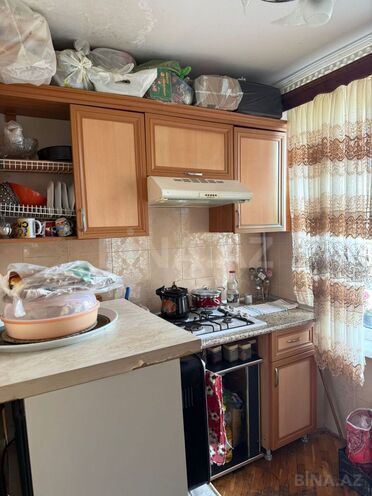 Satılır 2 otaqlı köhnə tikili 55 m², Qara Qarayev m., photo 13 from 20