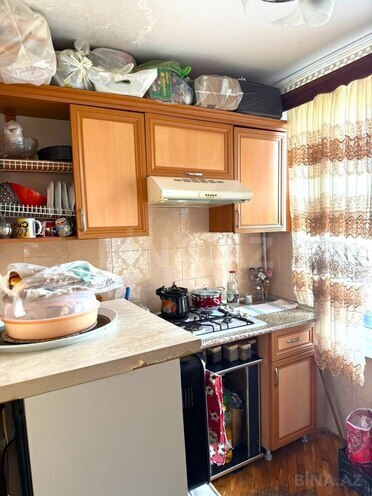 Satılır 2 otaqlı köhnə tikili 55 m², Qara Qarayev m., photo 11 from 17