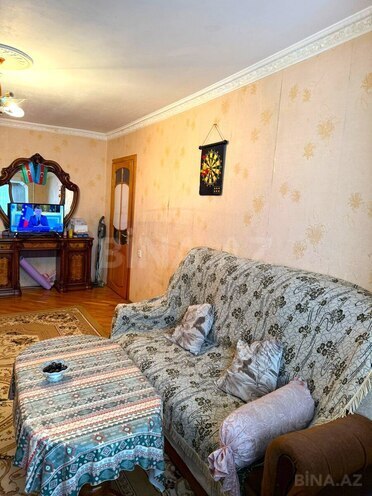 Satılır 2 otaqlı köhnə tikili 55 m², Qara Qarayev m., photo 7 from 17