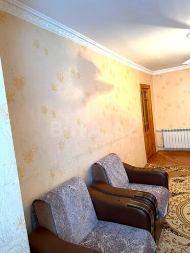 Satılır 2 otaqlı köhnə tikili 55 m², Qara Qarayev m., photo 6 from 17