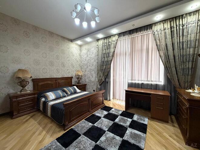 Satılır 4 otaqlı yeni tikili 210 m², 28 May m., photo 17 from 24