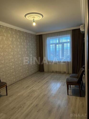 Продаётся 3-комн. вторичка 55 м², Бинагадинский р., photo 1 from 17