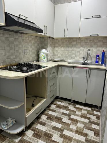 Продаётся 3-комн. вторичка 55 м², Бинагадинский р., photo 12 from 17