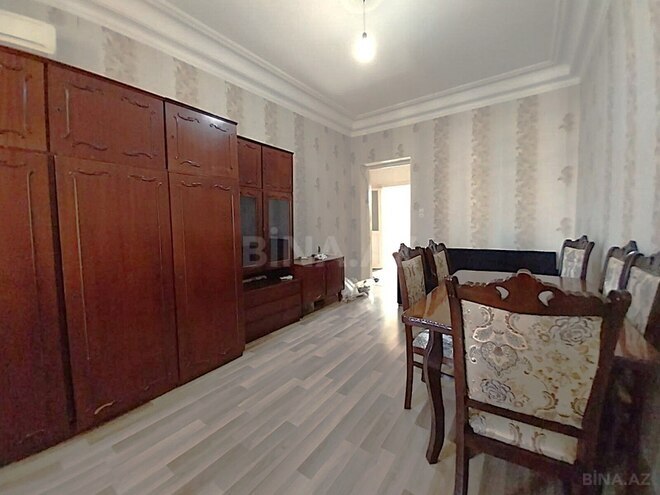 Продаётся 2-комн. вторичка 60 м², м. Элмляр Академиясы, photo 3 from 15