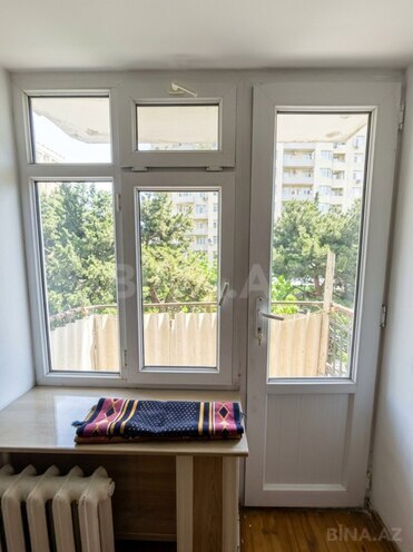 Satılır 3 otaqlı köhnə tikili 80 m², İnşaatçılar m., photo 3 from 10