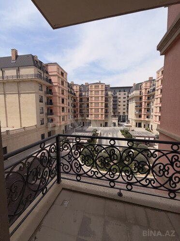 Satılır 5 otaqlı yeni tikili 193 m², Ağ şəhər q., photo 11 from 18