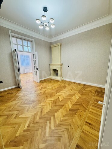 Satılır 5 otaqlı köhnə tikili 140 m², İçəri Şəhər m., photo 7 from 18