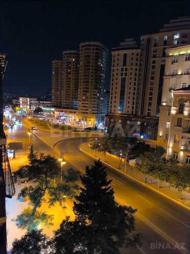İcarəyə verilir 3 otaqlı köhnə tikili 100 m², Nizami m., photo 3 from 7