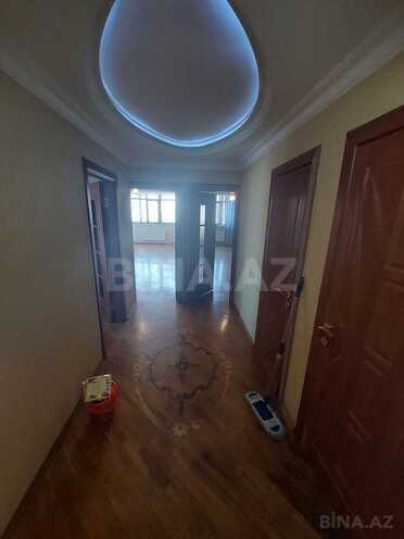Satılır 2 otaqlı köhnə tikili 145 m², 28 May m., photo 11 from 15