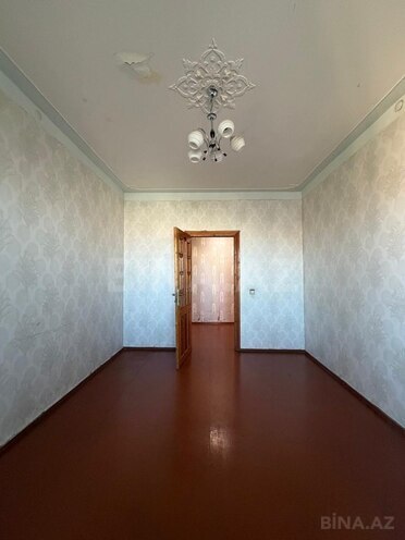 Satılır 4 otaqlı köhnə tikili 100 m², Bakıxanov q., photo 13 from 32