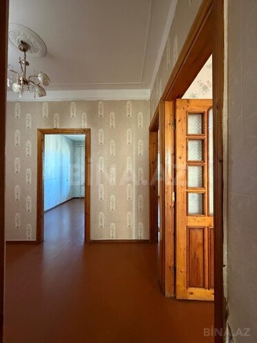 Satılır 4 otaqlı köhnə tikili 100 m², Bakıxanov q., photo 17 from 32
