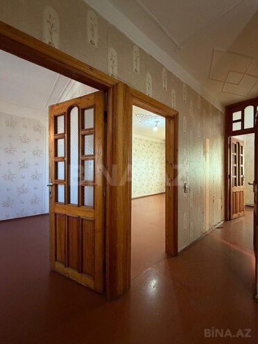 Satılır 4 otaqlı köhnə tikili 100 m², Bakıxanov q., photo 11 from 32