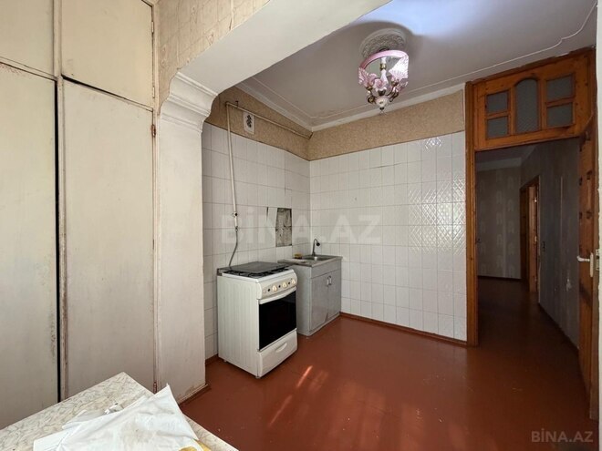 Satılır 4 otaqlı köhnə tikili 100 m², Bakıxanov q., photo 24 from 32