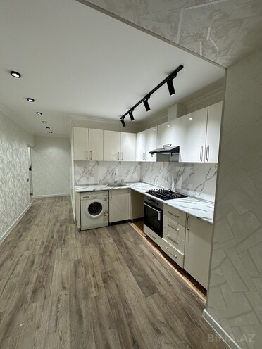 Продаётся 2-комн. вторичка 65 м², м. Ази Асланов, photo 10 from 15