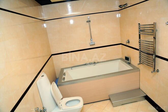 İcarəyə verilir 4 otaqlı yeni tikili 230 m², 28 May m., photo 26 from 29