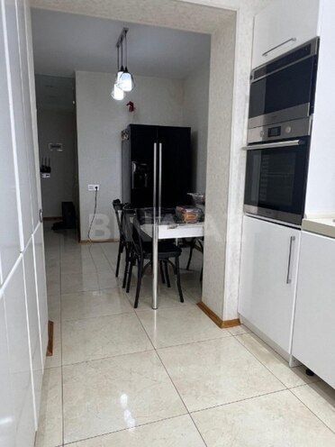 Продаётся 2-комн. новостройка 70 м², м. Низами, photo 6 from 11