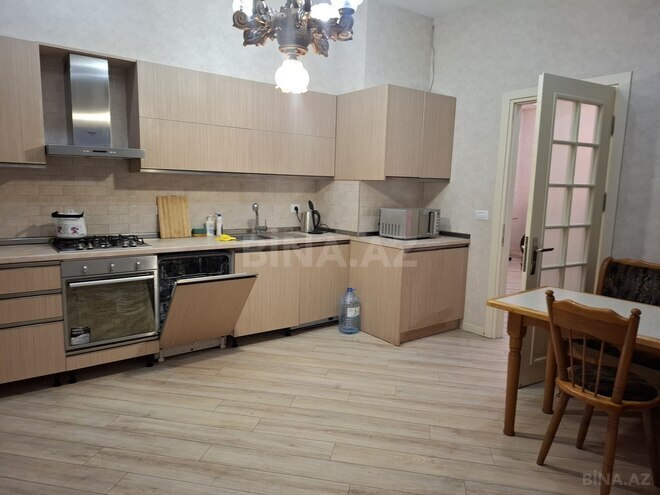 İcarəyə verilir 3 otaqlı yeni tikili 250 m², 28 May m., photo 20 from 22