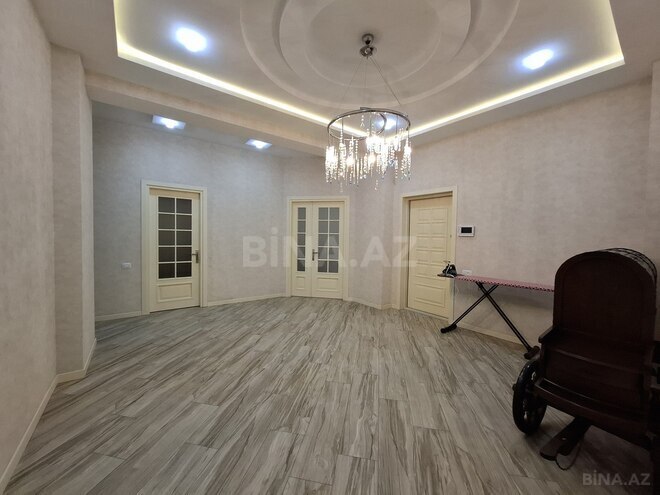İcarəyə verilir 3 otaqlı yeni tikili 250 m², 28 May m., photo 10 from 22