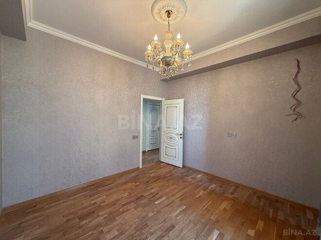 Продаётся 2-комн. новостройка 66 м², м. Кара Караев, photo 6 from 15