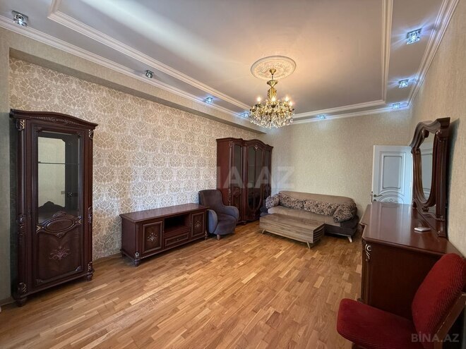 Продаётся 2-комн. новостройка 66 м², м. Кара Караев, photo 9 from 15